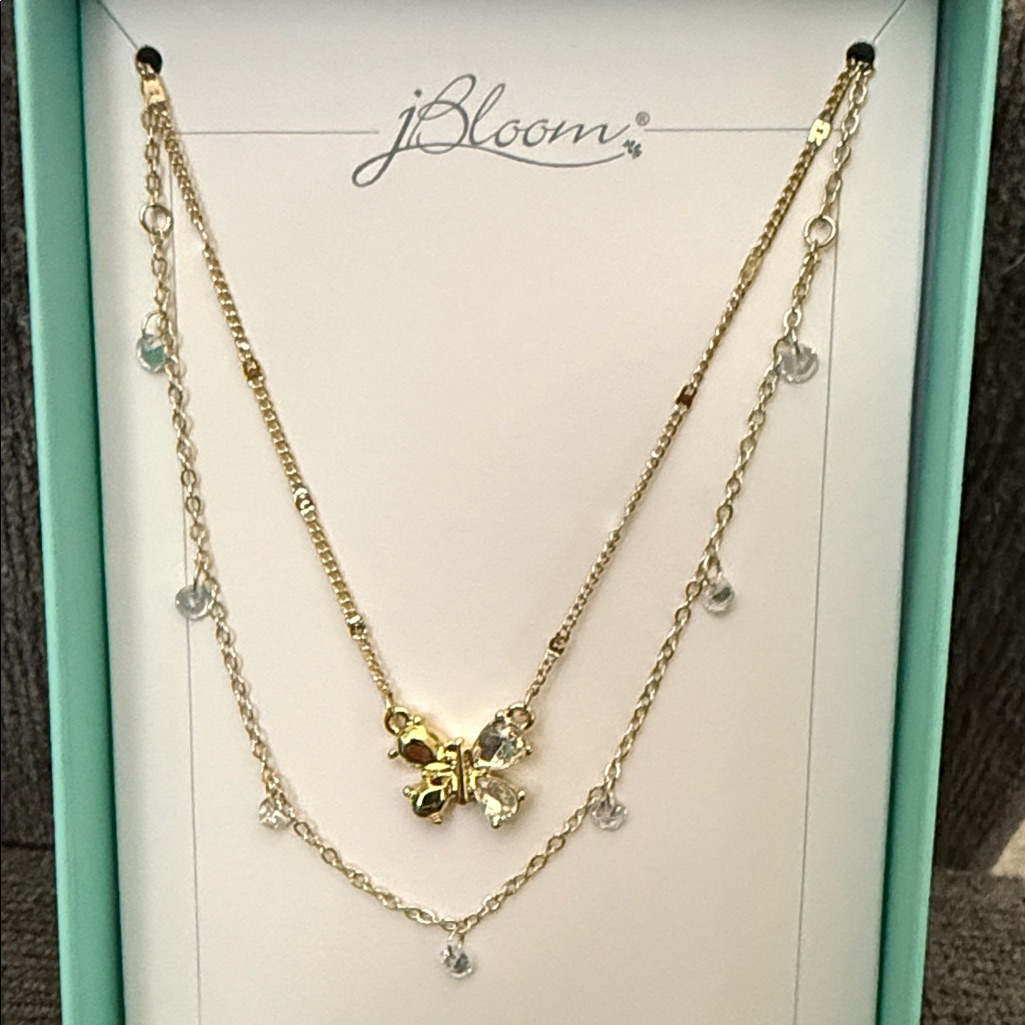 Bloom Gold Necklace With Floral Charm And Crystal Drops 14$